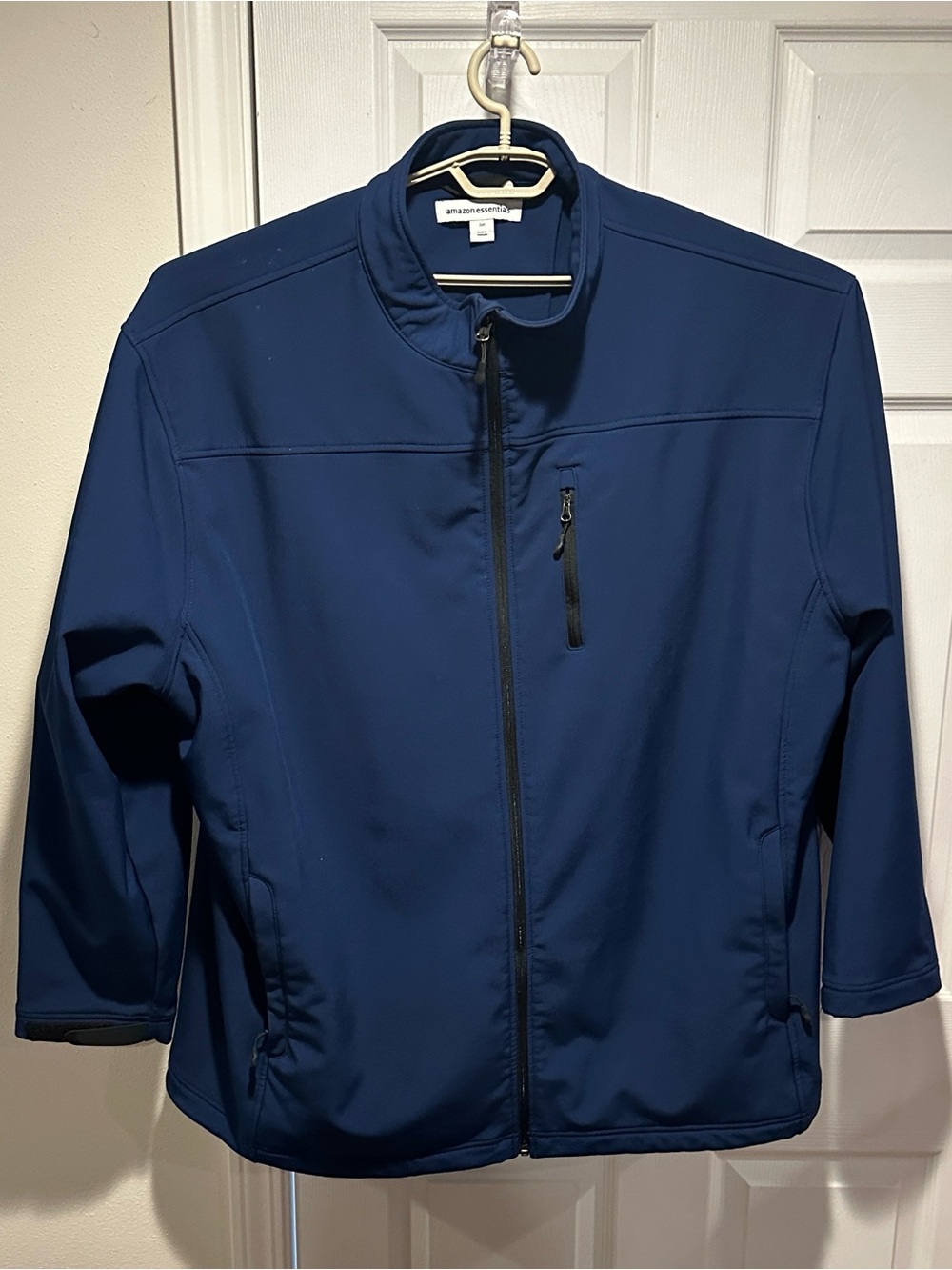 Amazon Essentials Men’s Water Res Softshell Jacket Blue size 3XLT